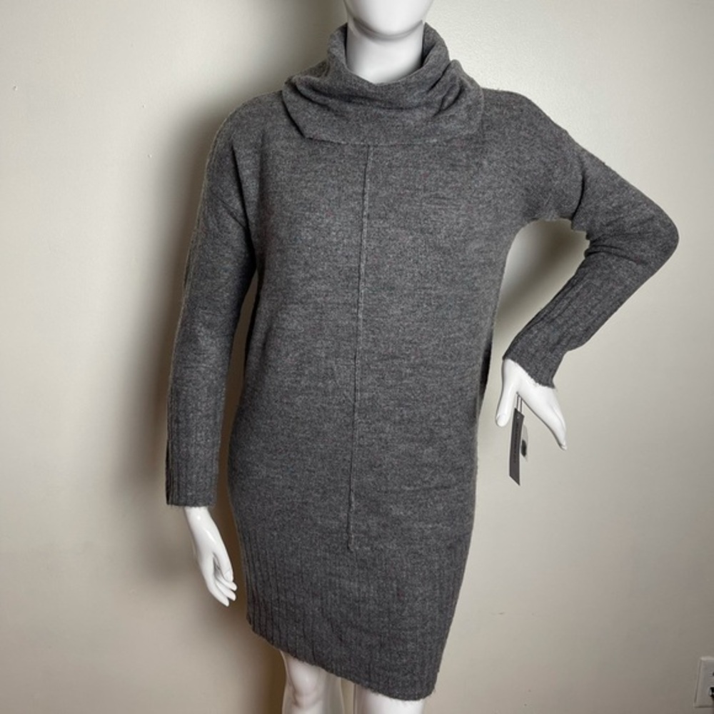Liz Claiborne Long Sleeve Sweater Dress color charcoal donegal size M